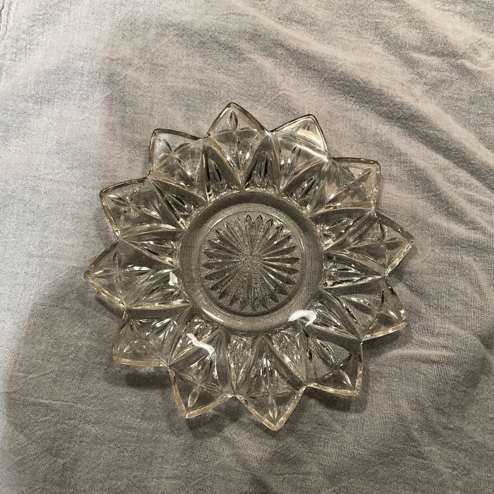 8 piece antique bread dishes